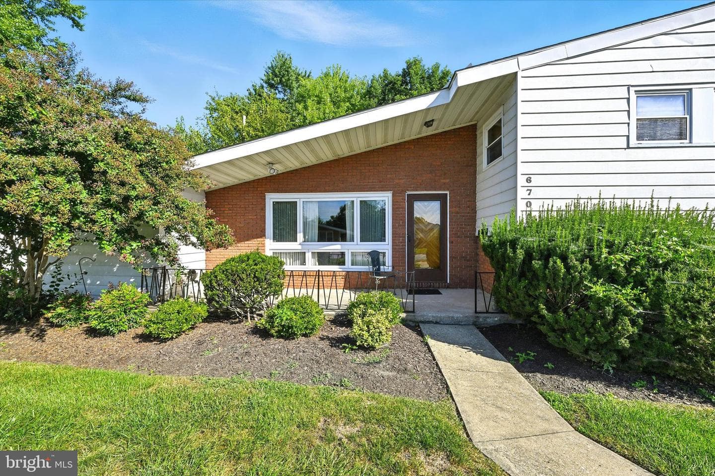 6705 Chippewa Drive photo 1
