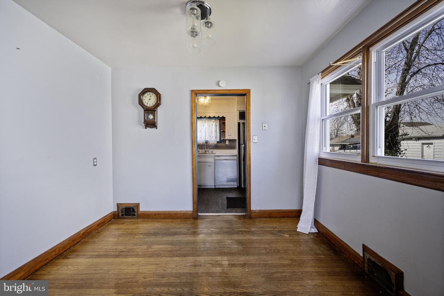 320 S Taylor Avenue photo 10