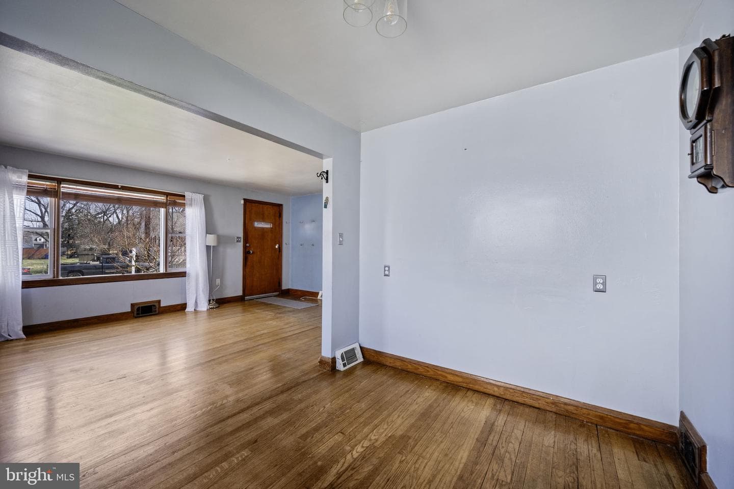 320 S Taylor Avenue photo 11