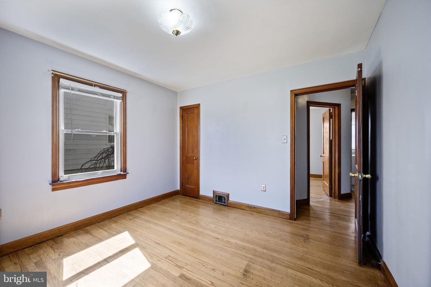 320 S Taylor Avenue photo 16