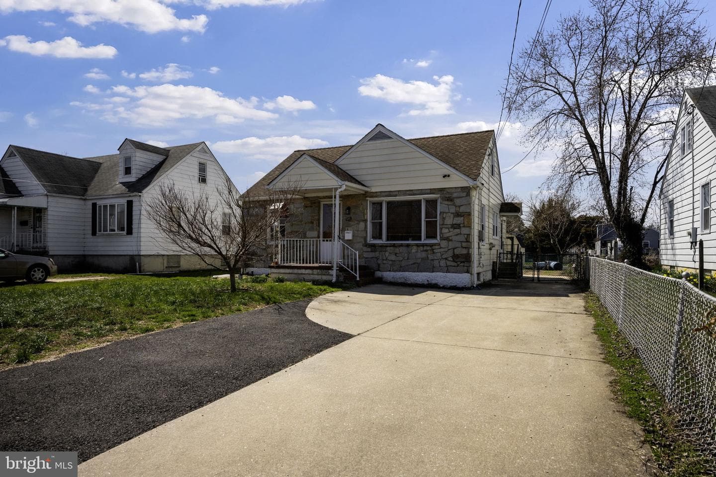 320 S Taylor Avenue photo 3
