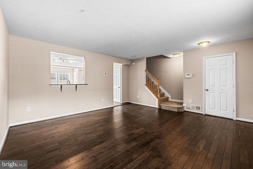 215 Oliver Heights Road photo 7