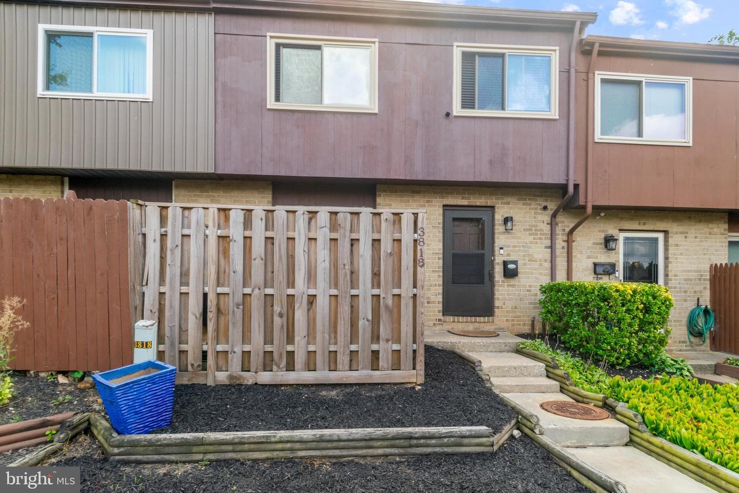 3818 Twin Lakes Court photo 22