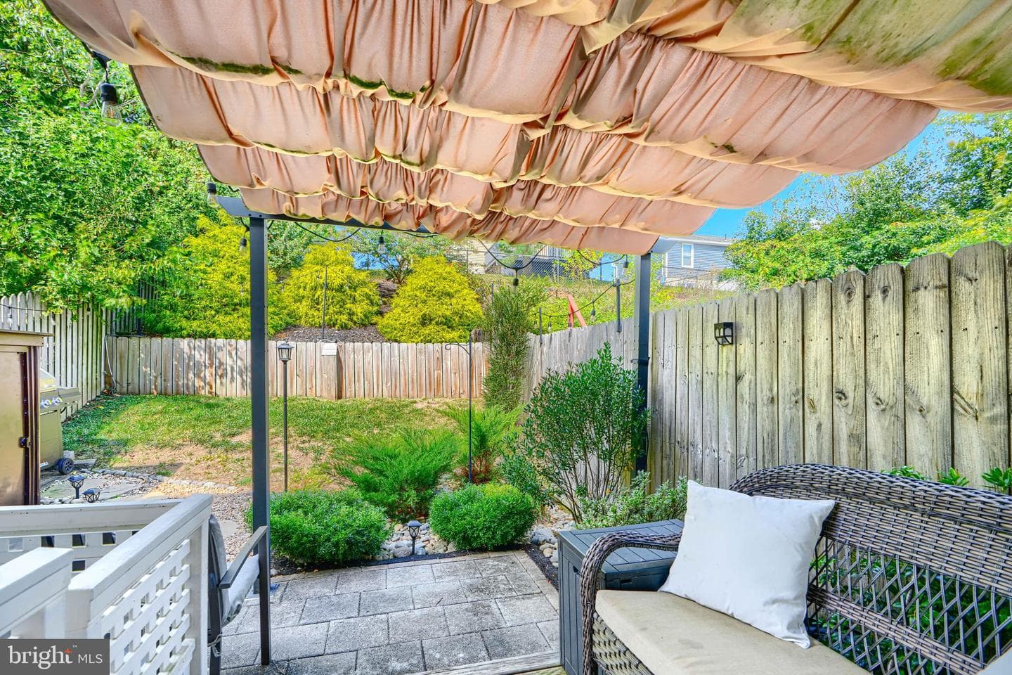 9744 Deltom Court photo 29