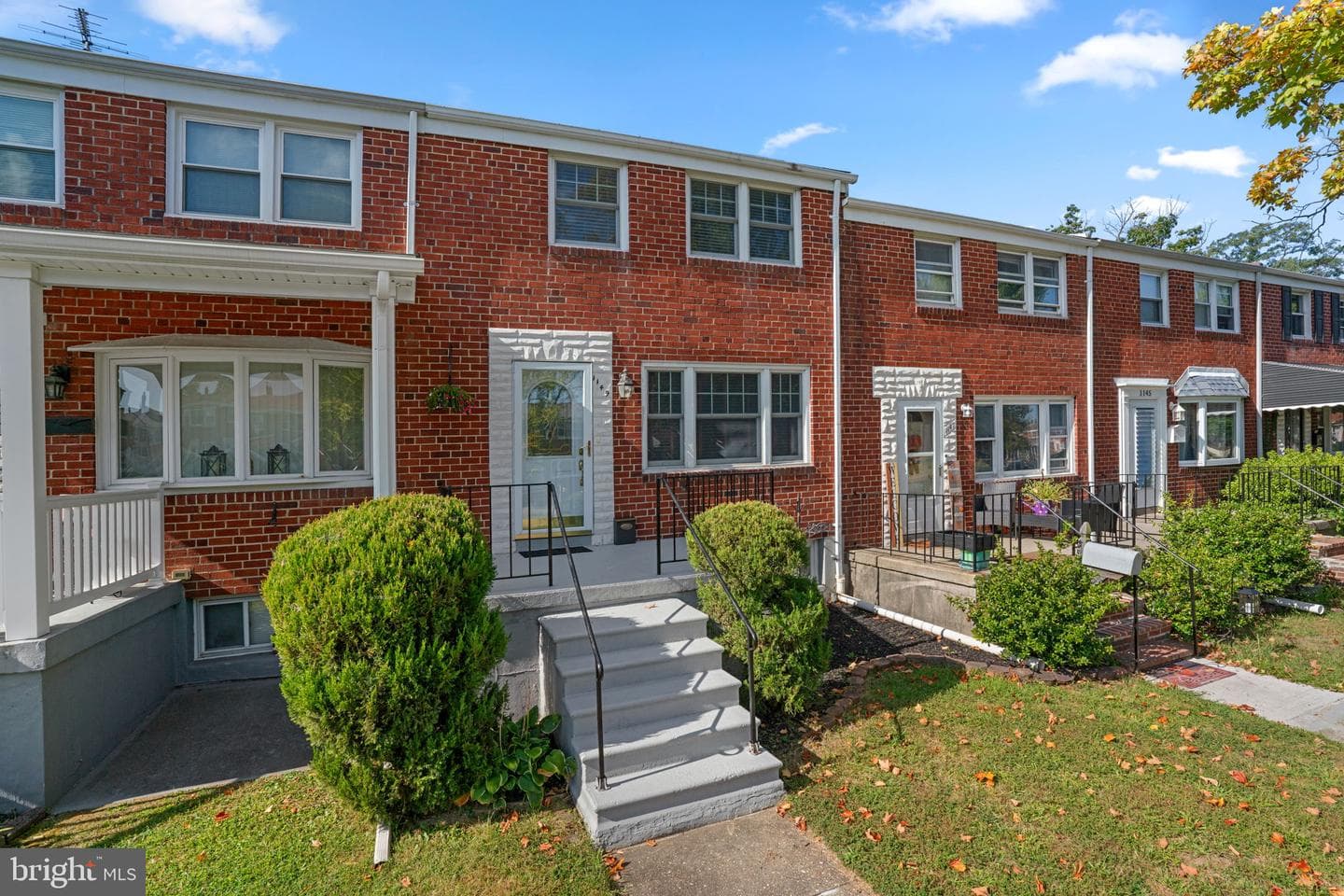 1149 Linden Avenue photo 2
