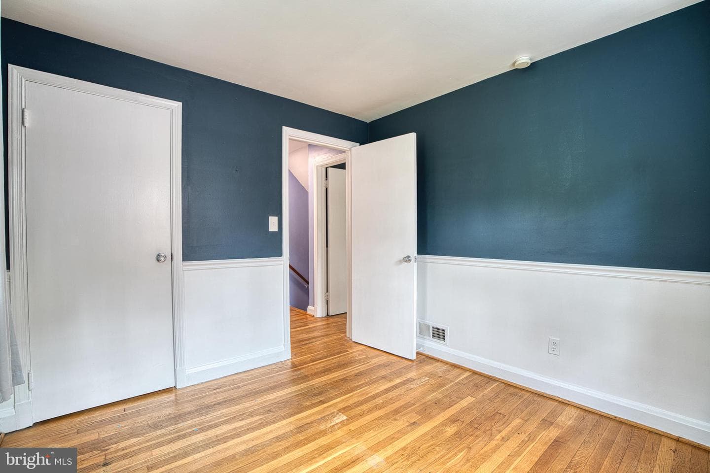 602 Woodbine Terrace photo 34