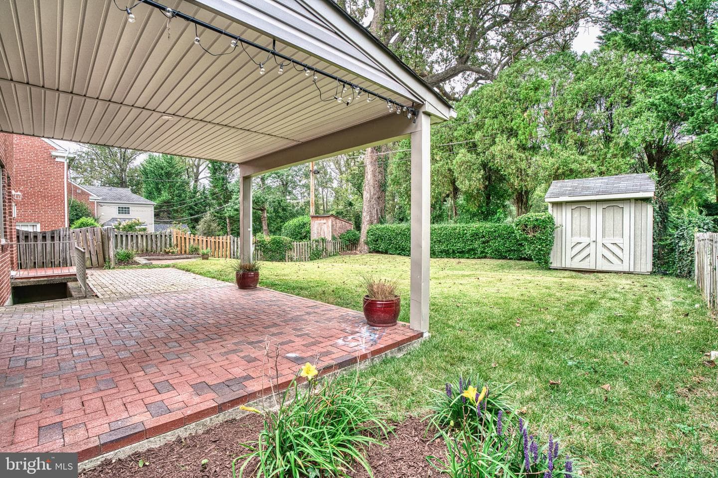 602 Woodbine Terrace photo 49