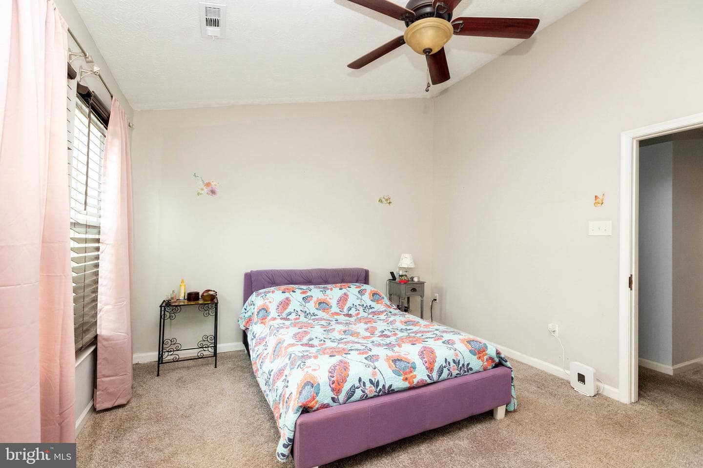 5300 Castlestone Drive photo 19