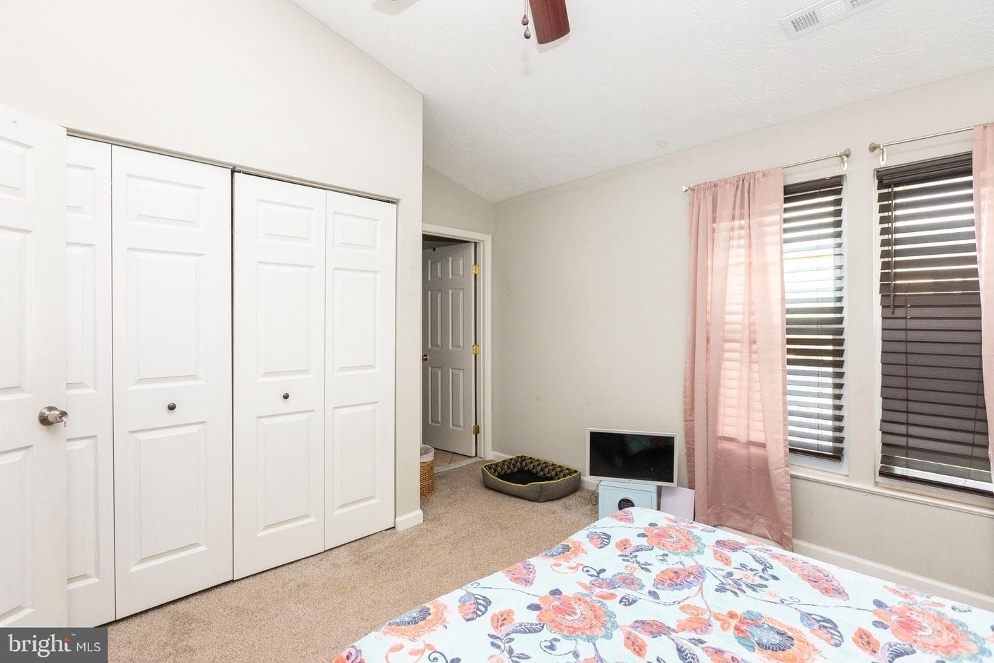 5300 Castlestone Drive photo 20