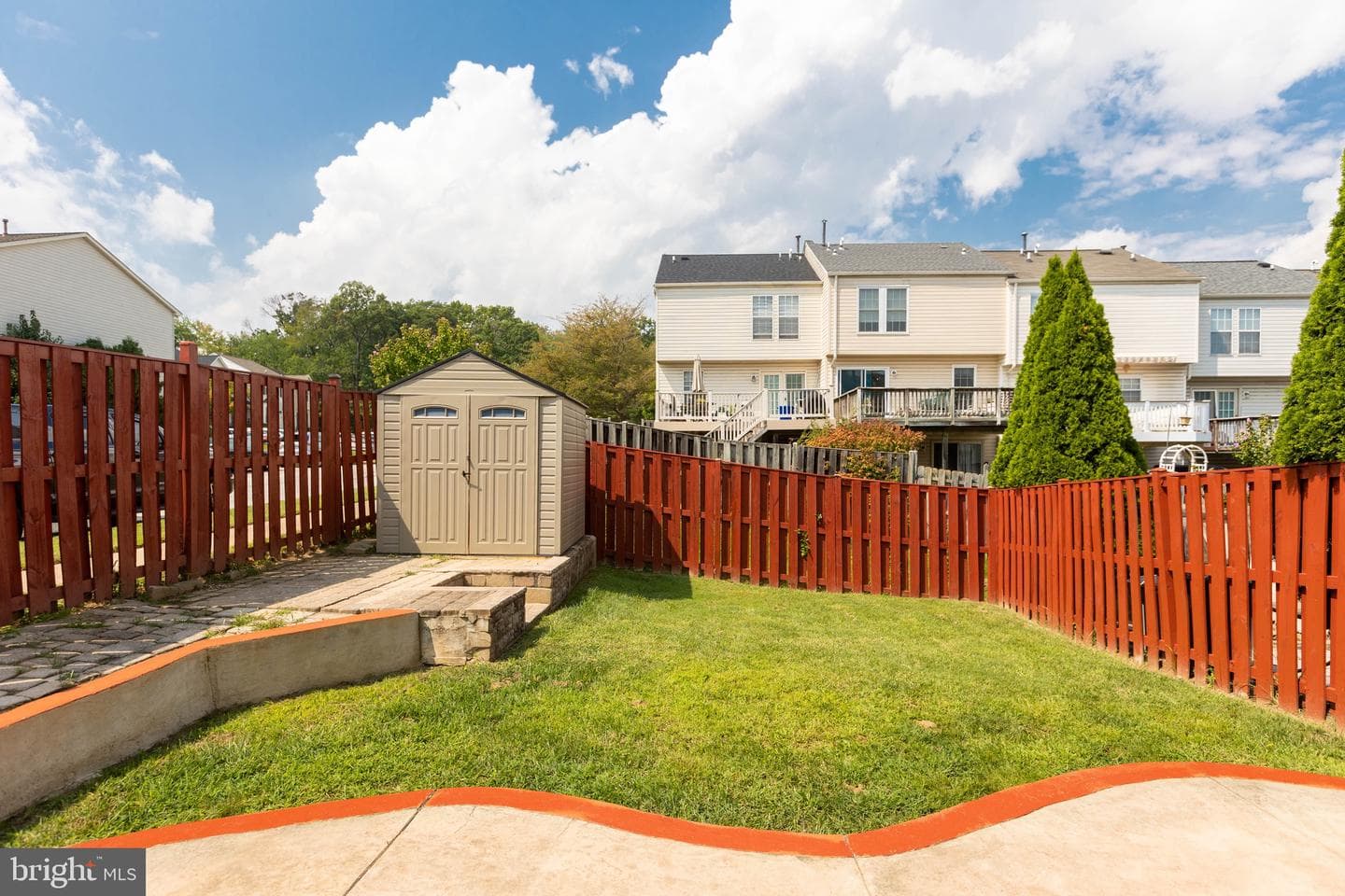 5300 Castlestone Drive photo 22