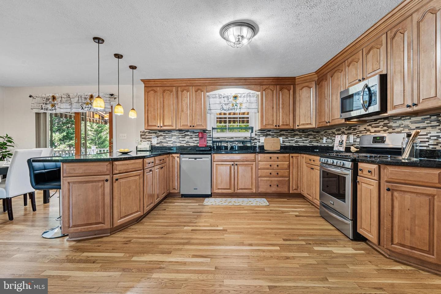 9302 Sea Horse Court photo 9