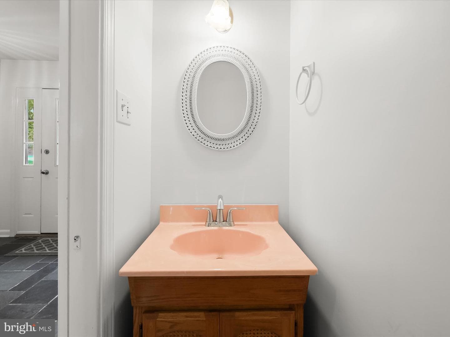 109 Hillside Road photo 33