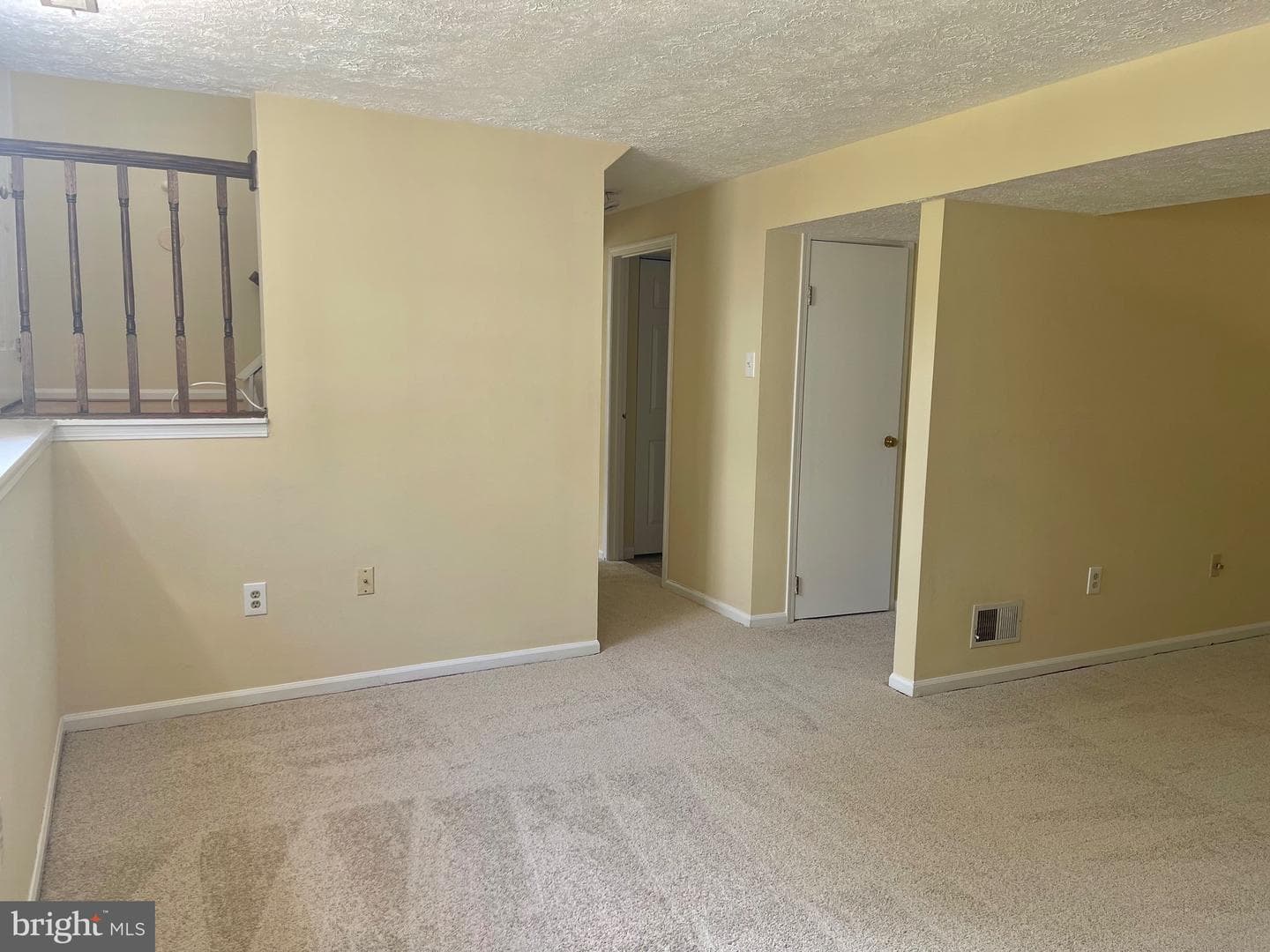 8604 Lawrence Hill Road photo 20