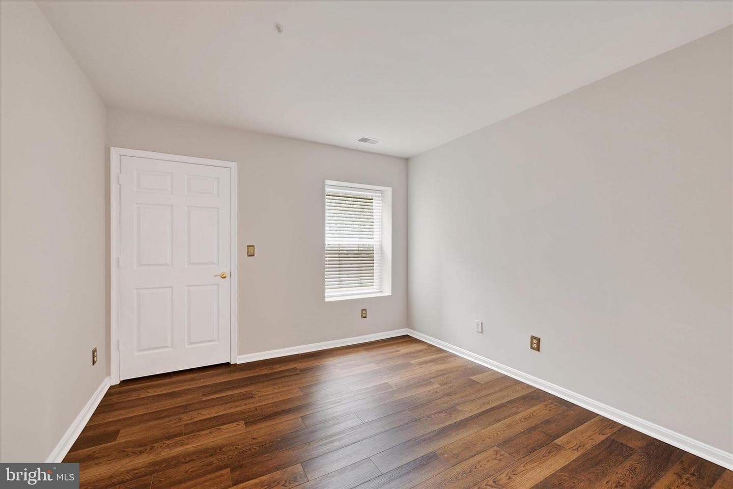 403 Plumbridge Court #101 photo 18