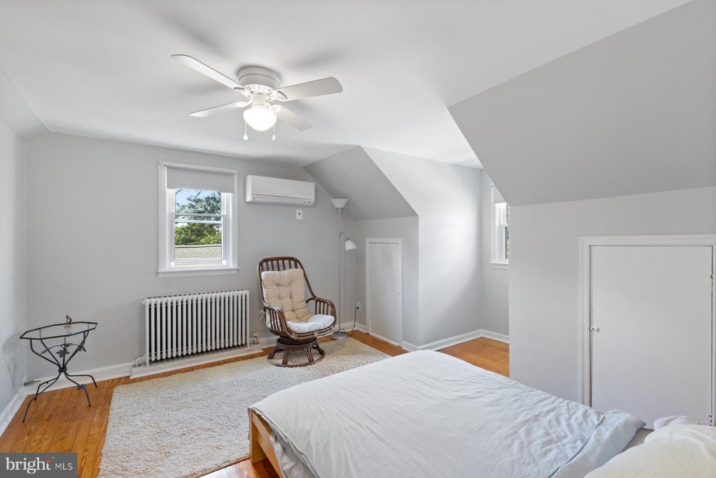 1831 White Oak Avenue photo 22