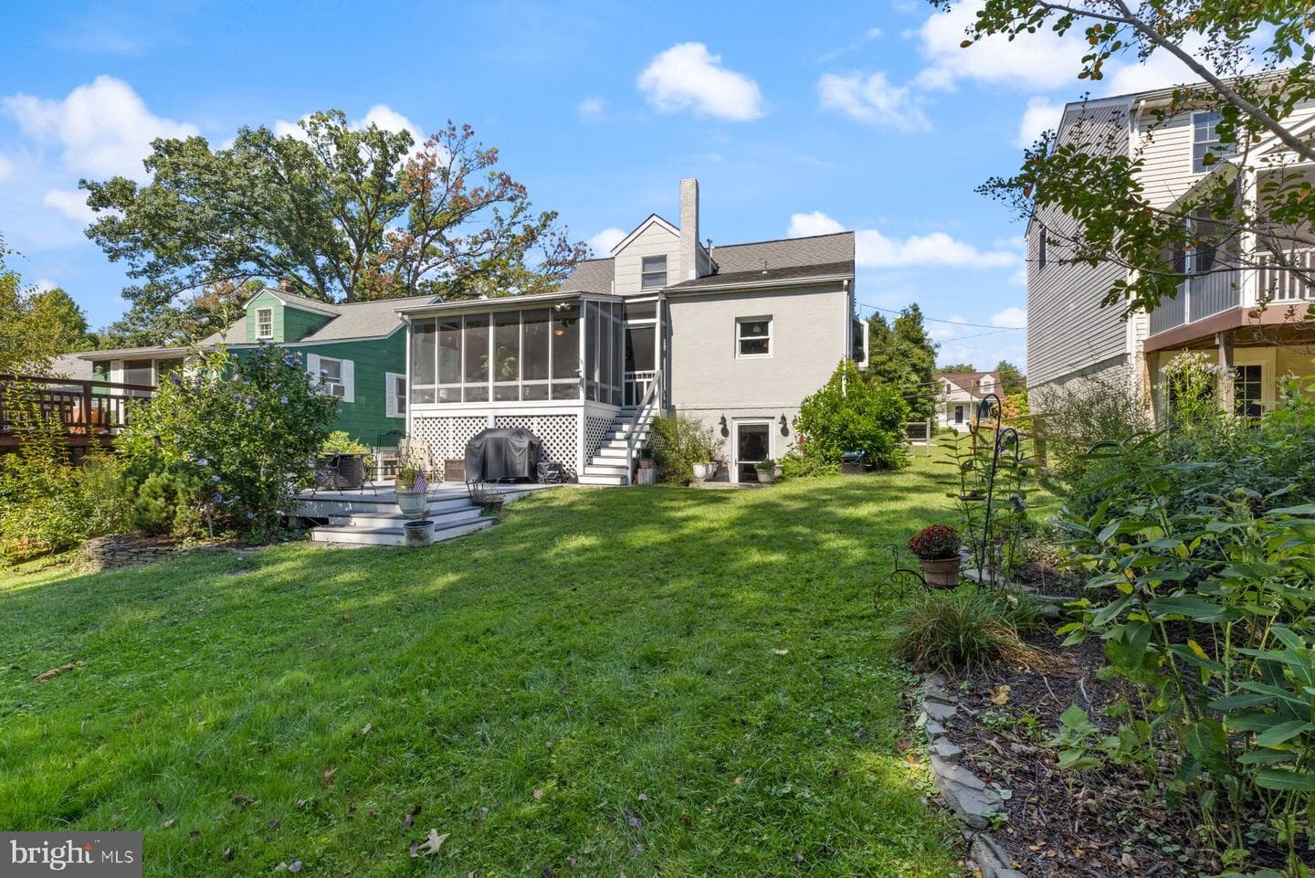 1831 White Oak Avenue photo 30