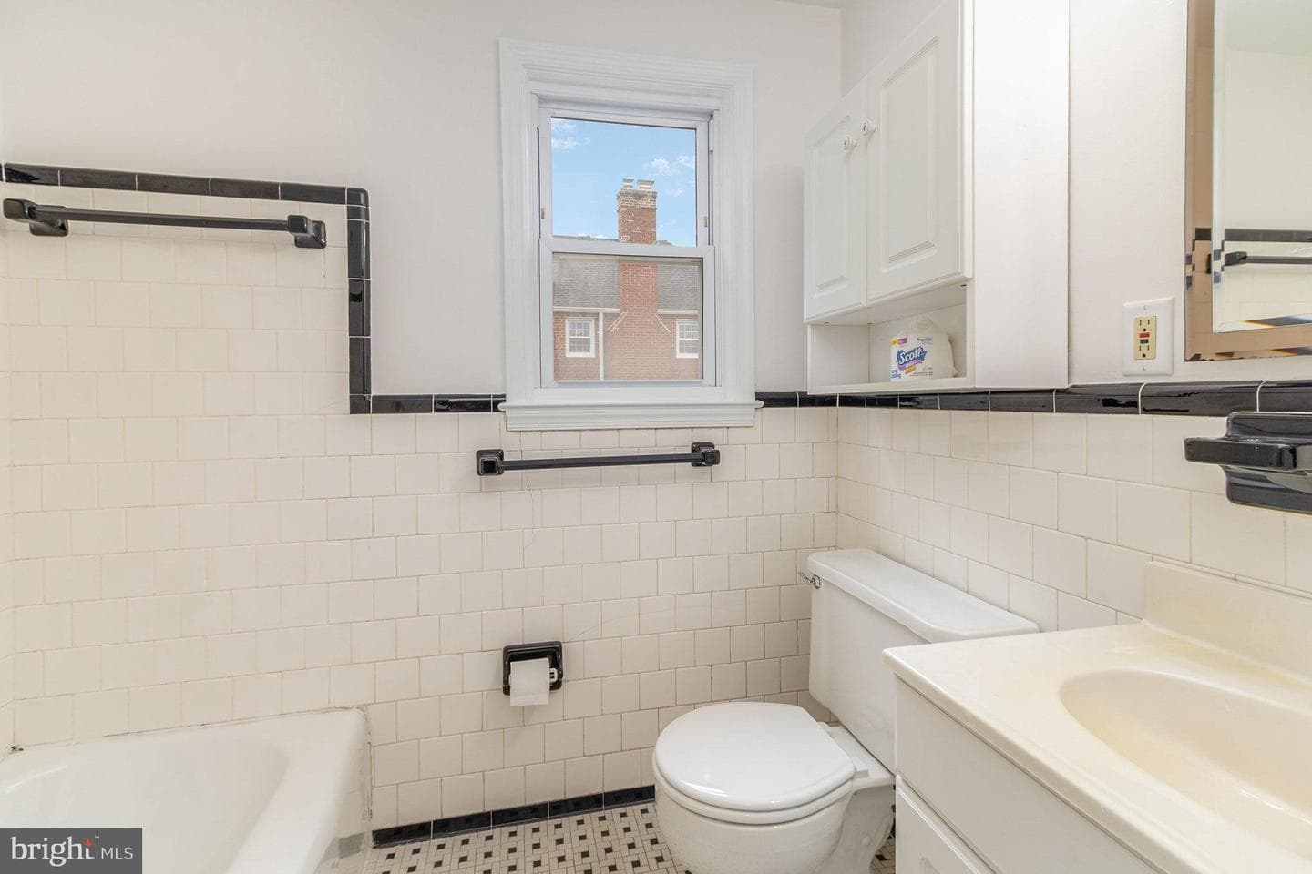 4409 Vale Drive photo 13