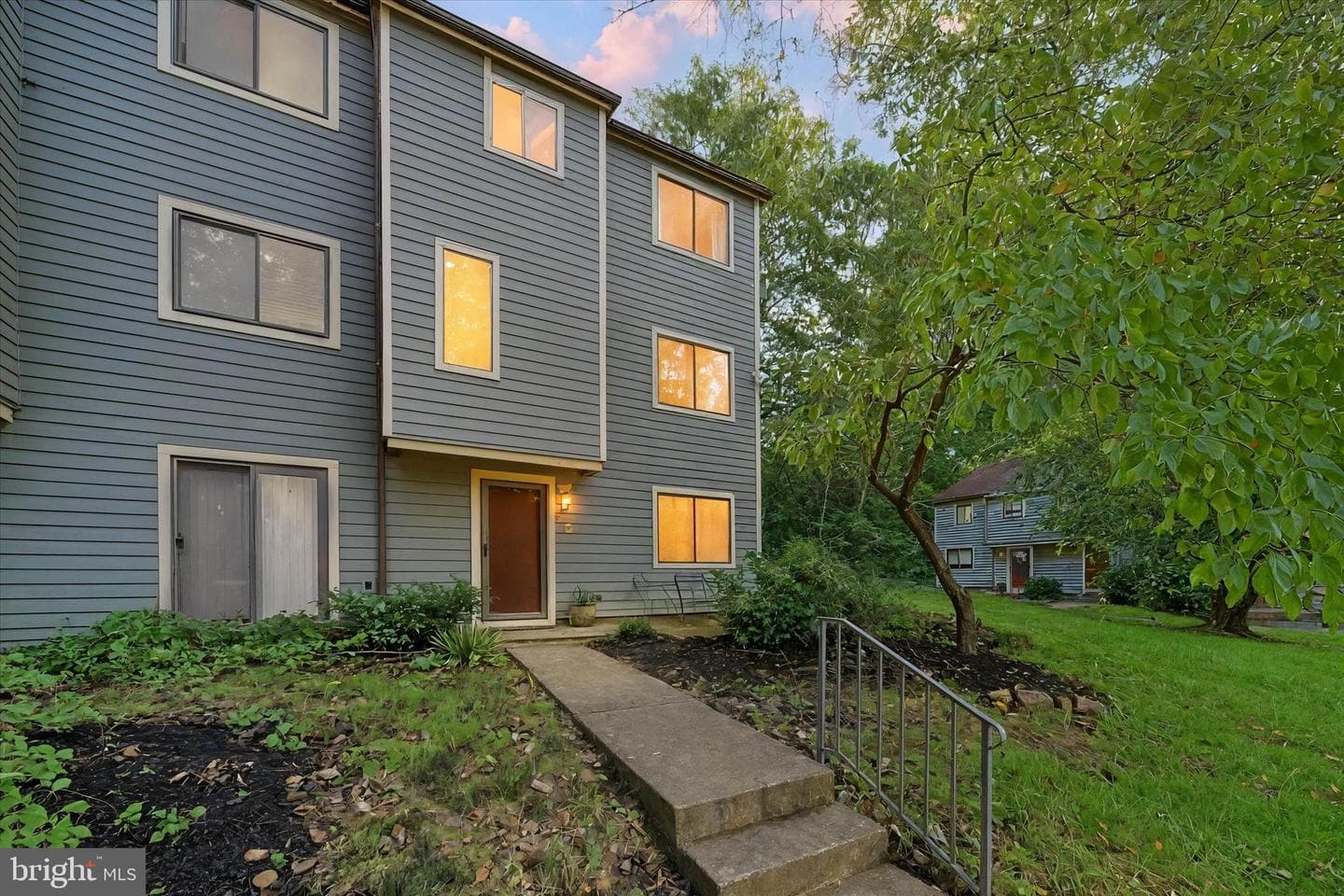 28 Stoneridge Court photo 1