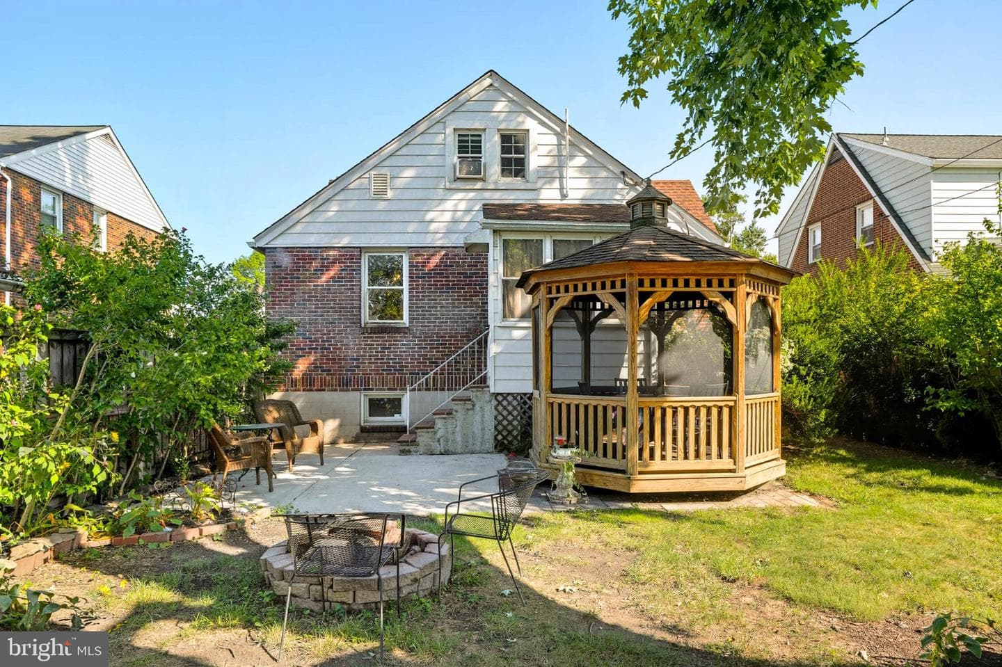 7908 Ardmore Avenue photo 30