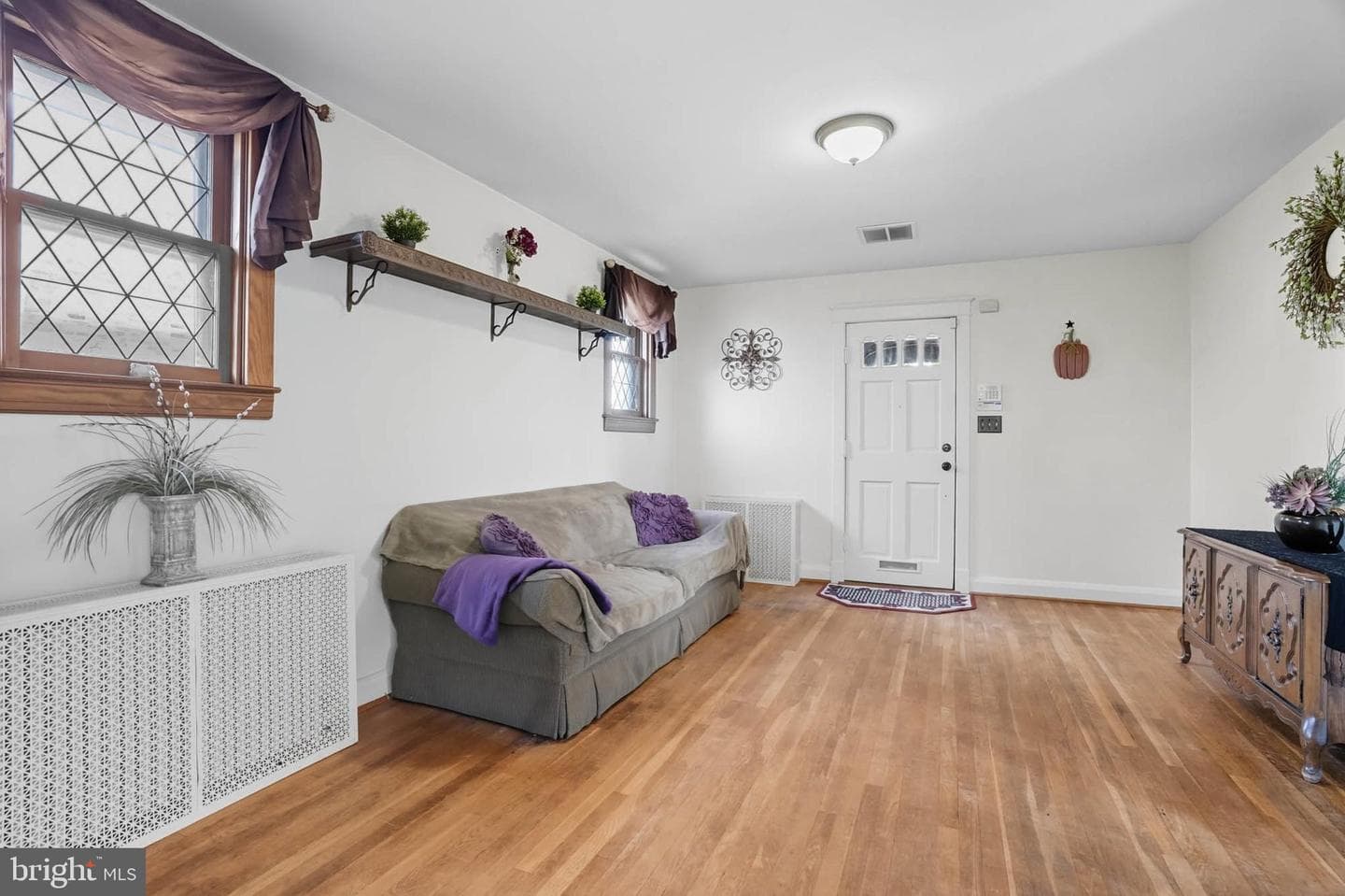 7908 Ardmore Avenue photo 4