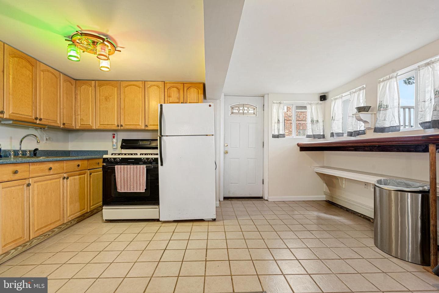 8216 Beach Drive photo 34