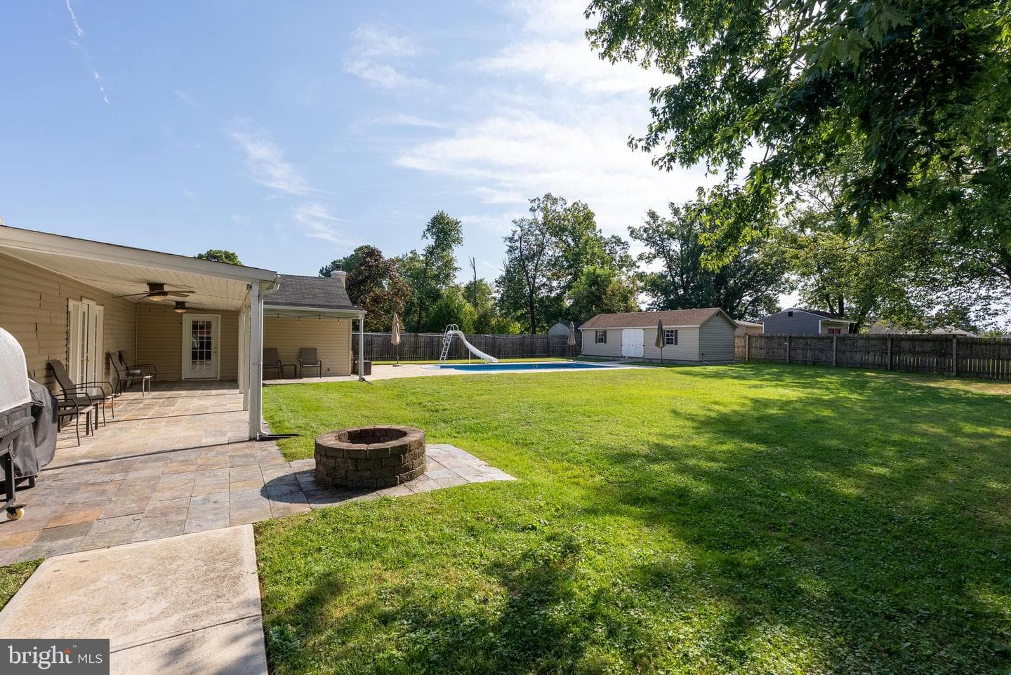 6513 Corkley photo 32