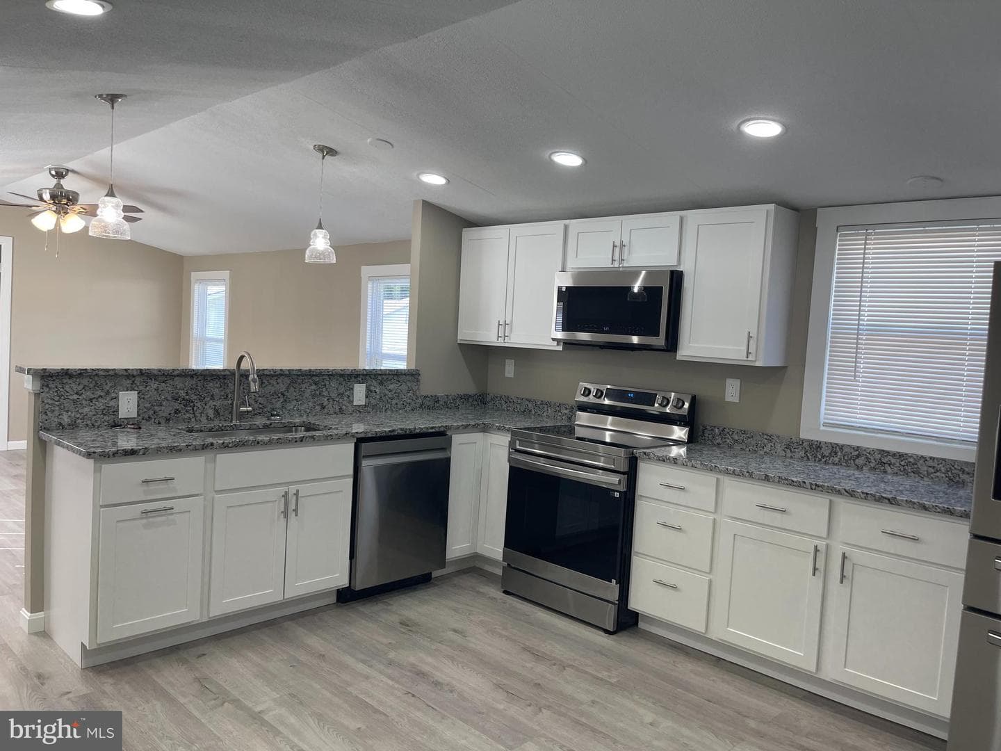 808 Leswood Court photo 2