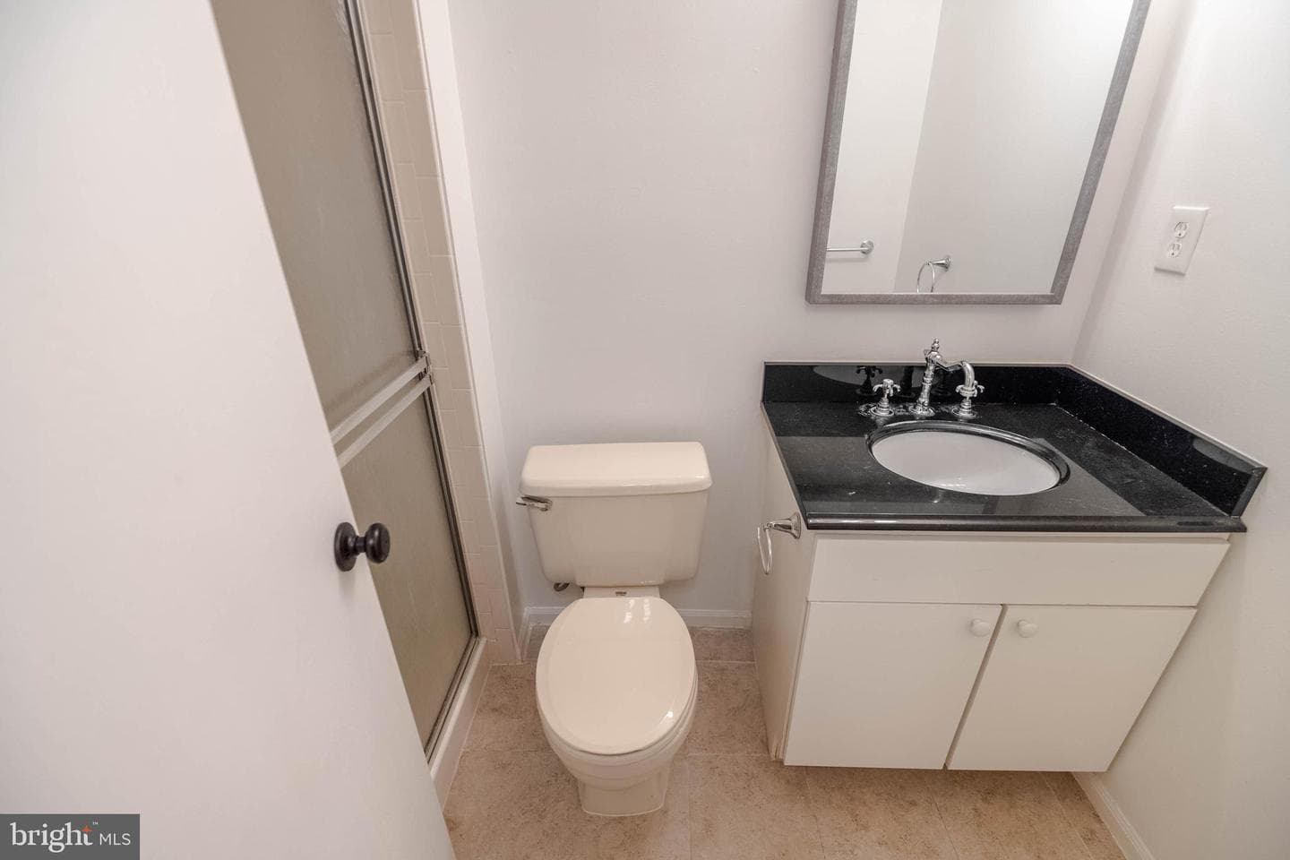 22 Shrewsbury Court photo 26