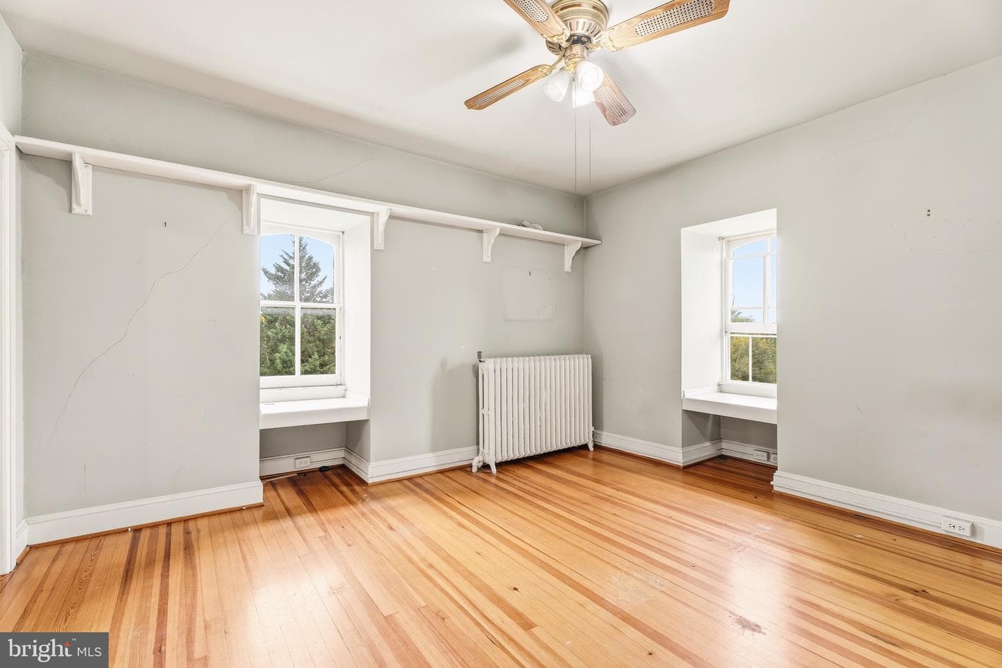 308 Morris Avenue photo 52