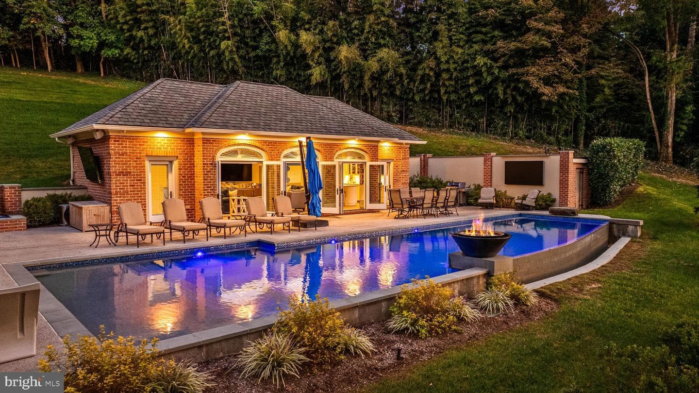 1421 Wine Spring photo 6