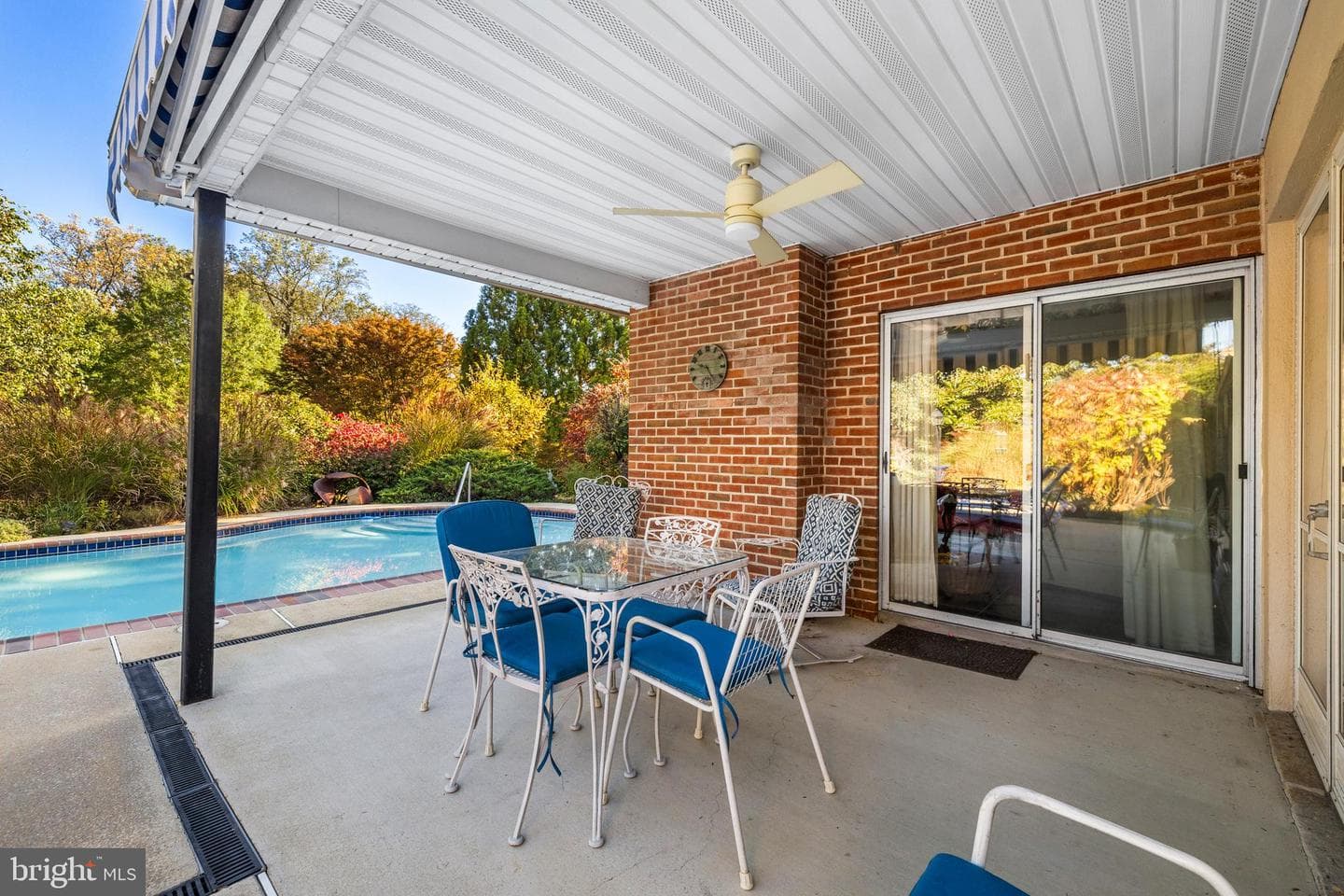 1000 West Wind Court photo 42