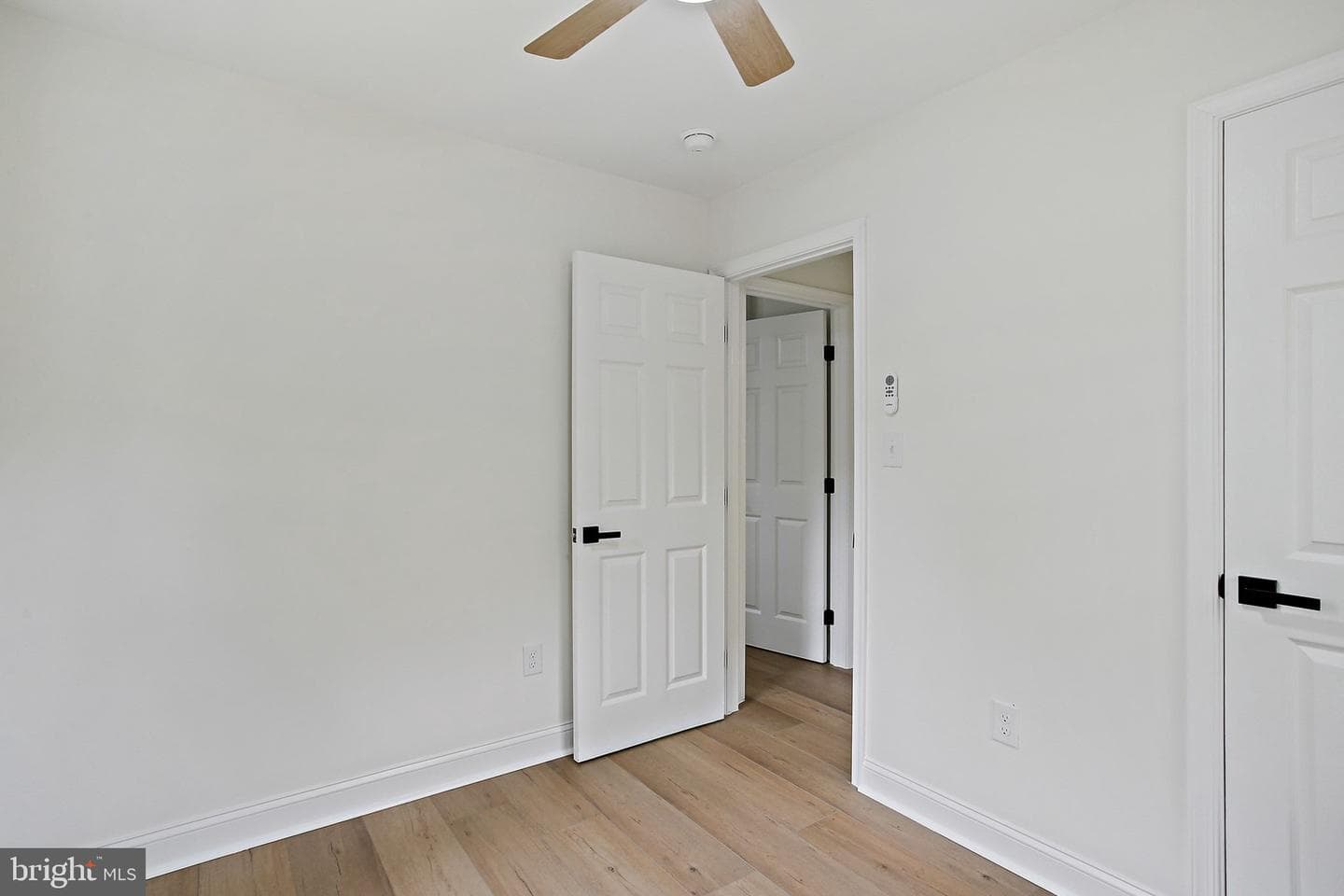 10007 Lyons Mill Road photo 32