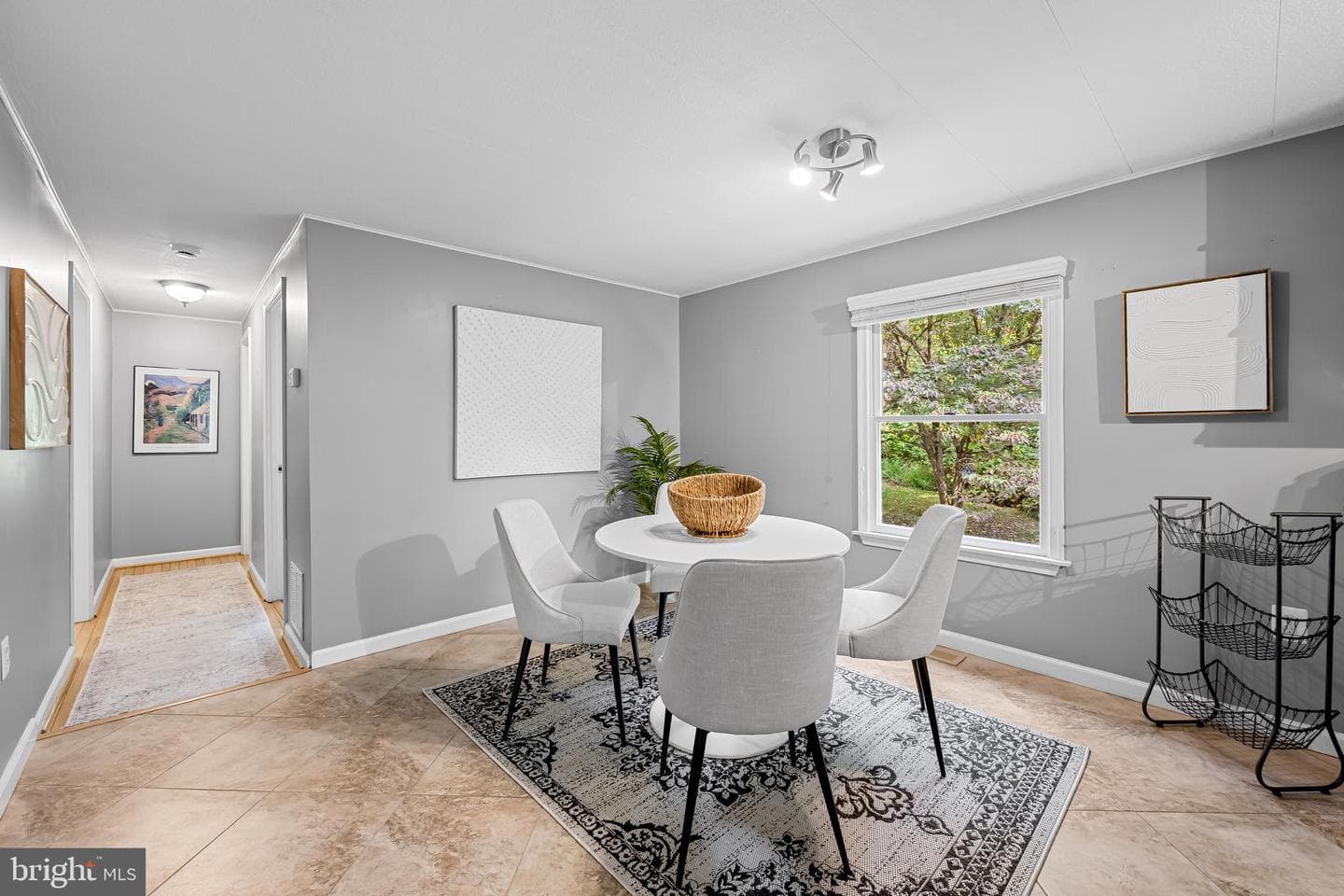 18709 Frederick Road photo 12