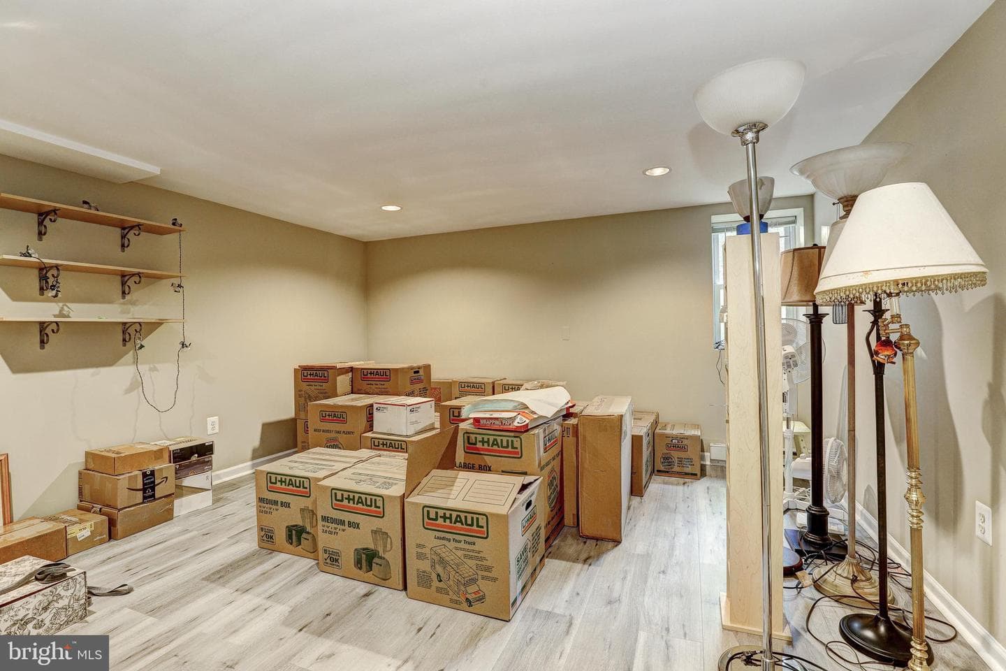 1402 Autumn Leaf Road photo 39