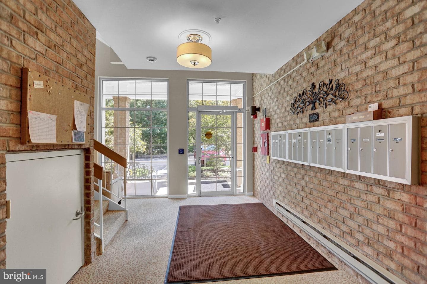 661 Straffan Drive #401 photo 33