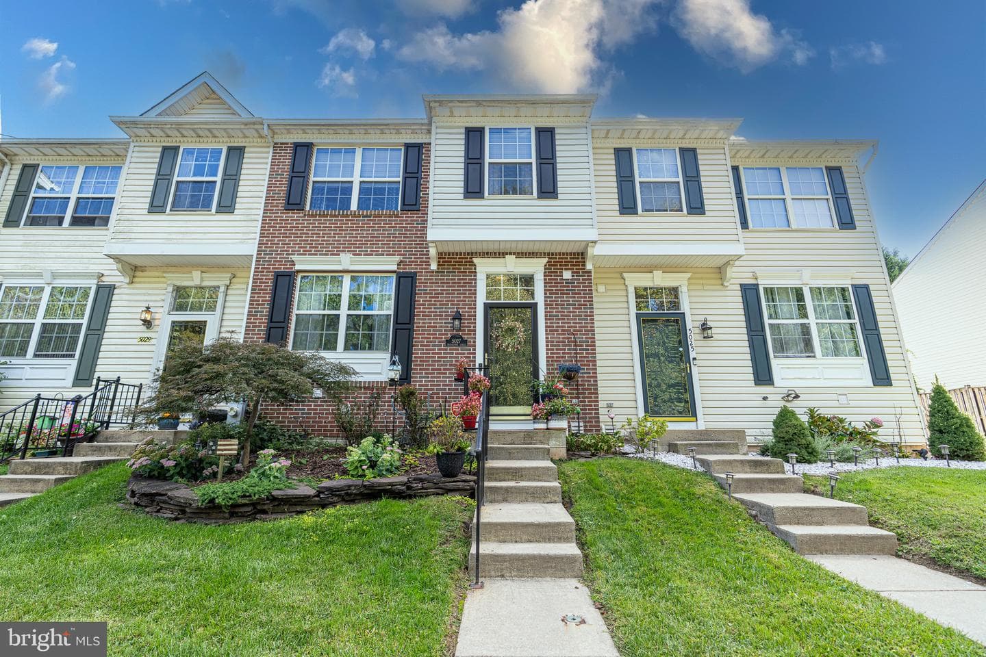 5027 Bridgeford Circle photo 1