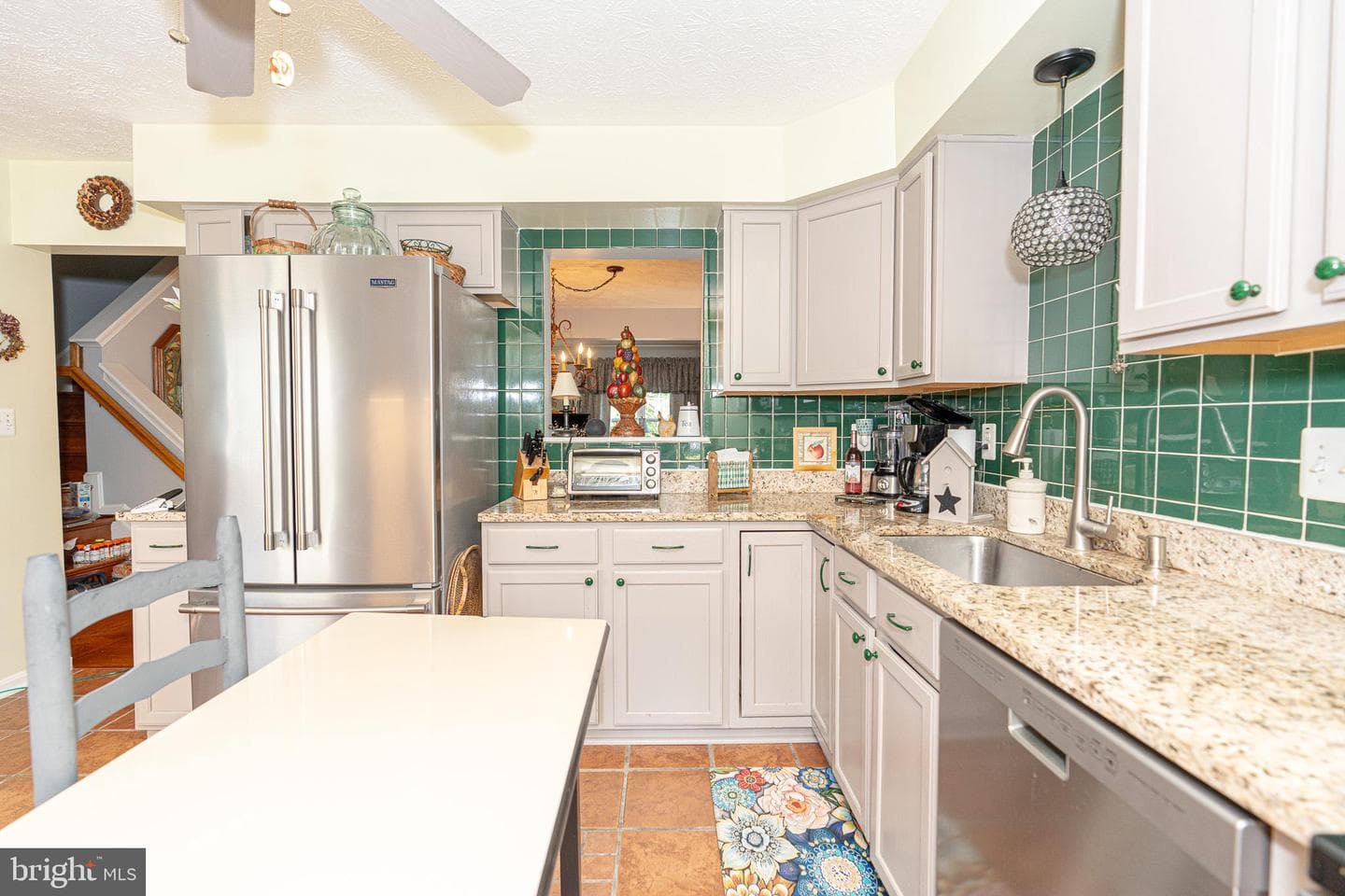 5027 Bridgeford Circle photo 8