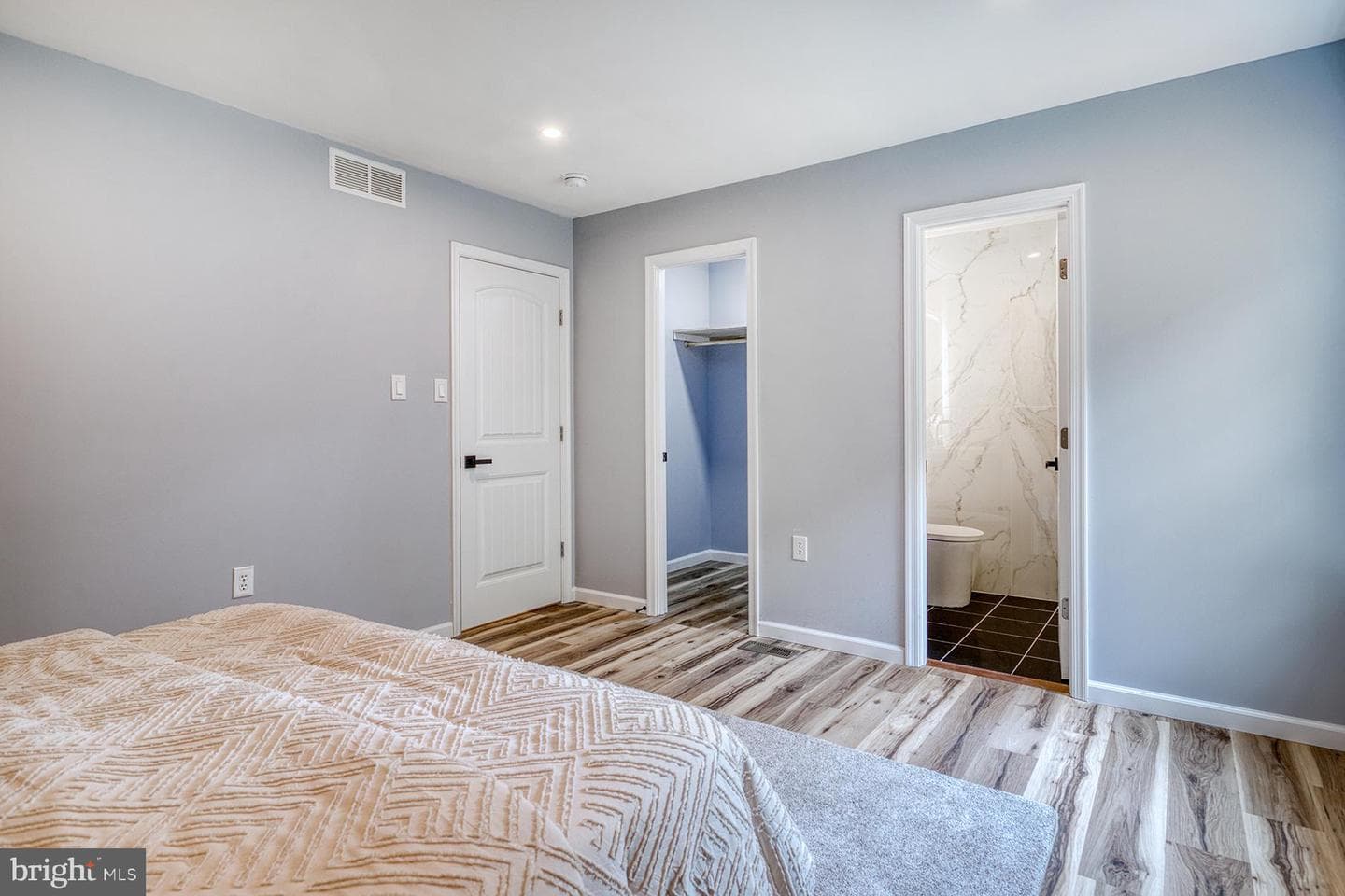 4108 Century Towne Road photo 24