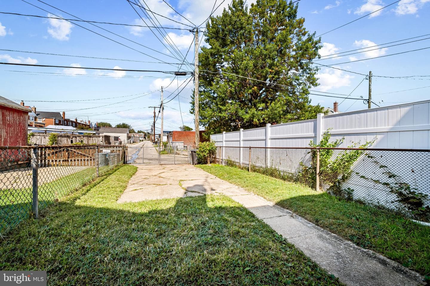 414 Westfield Road photo 27