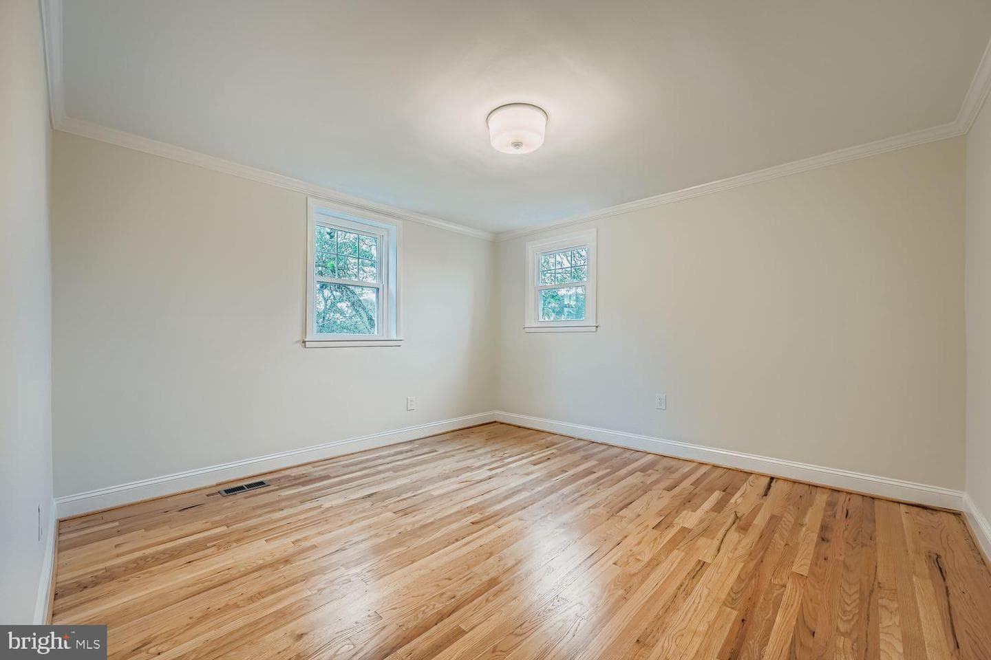 131 E Padonia Road photo 17
