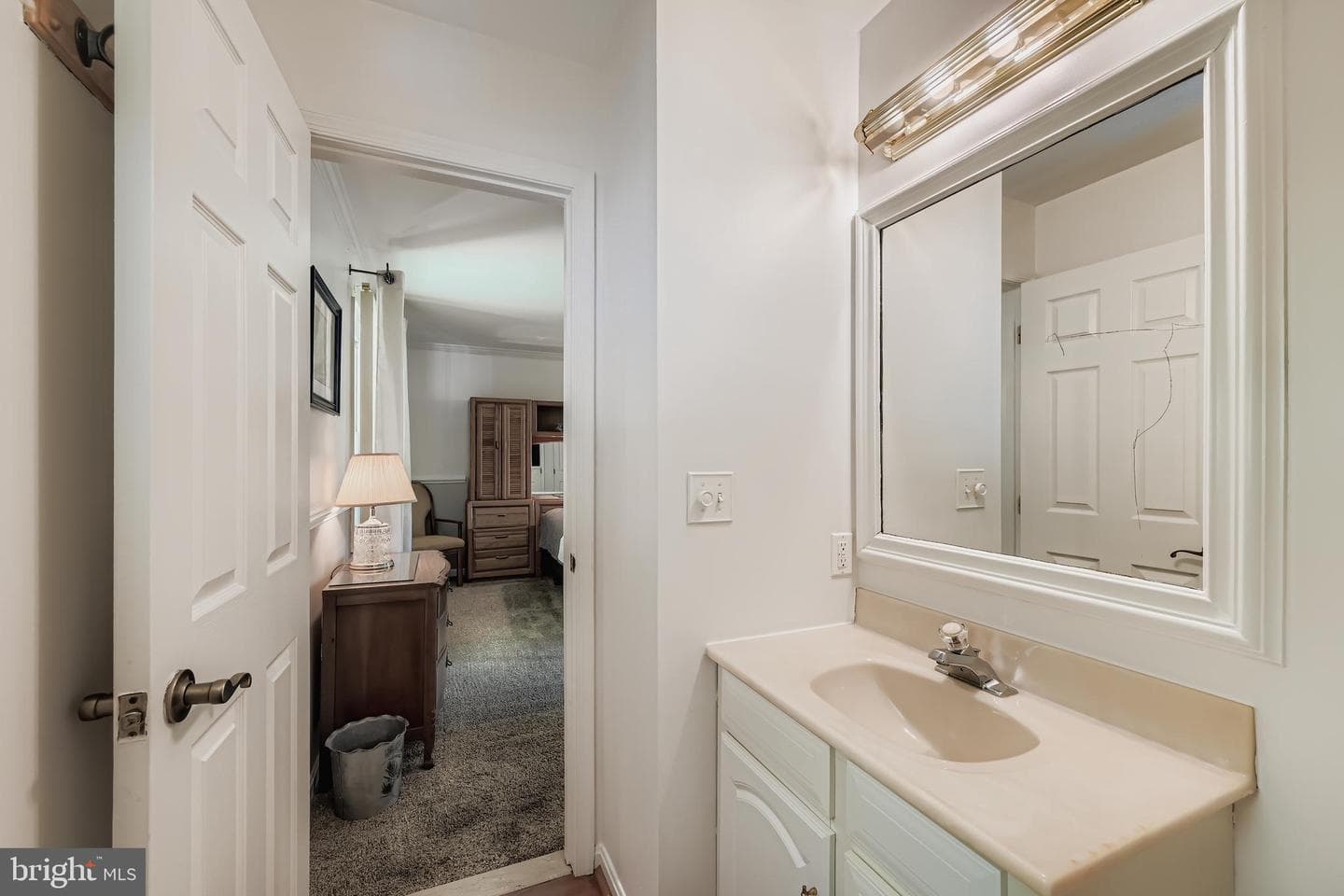 471 Wrights Lane photo 18