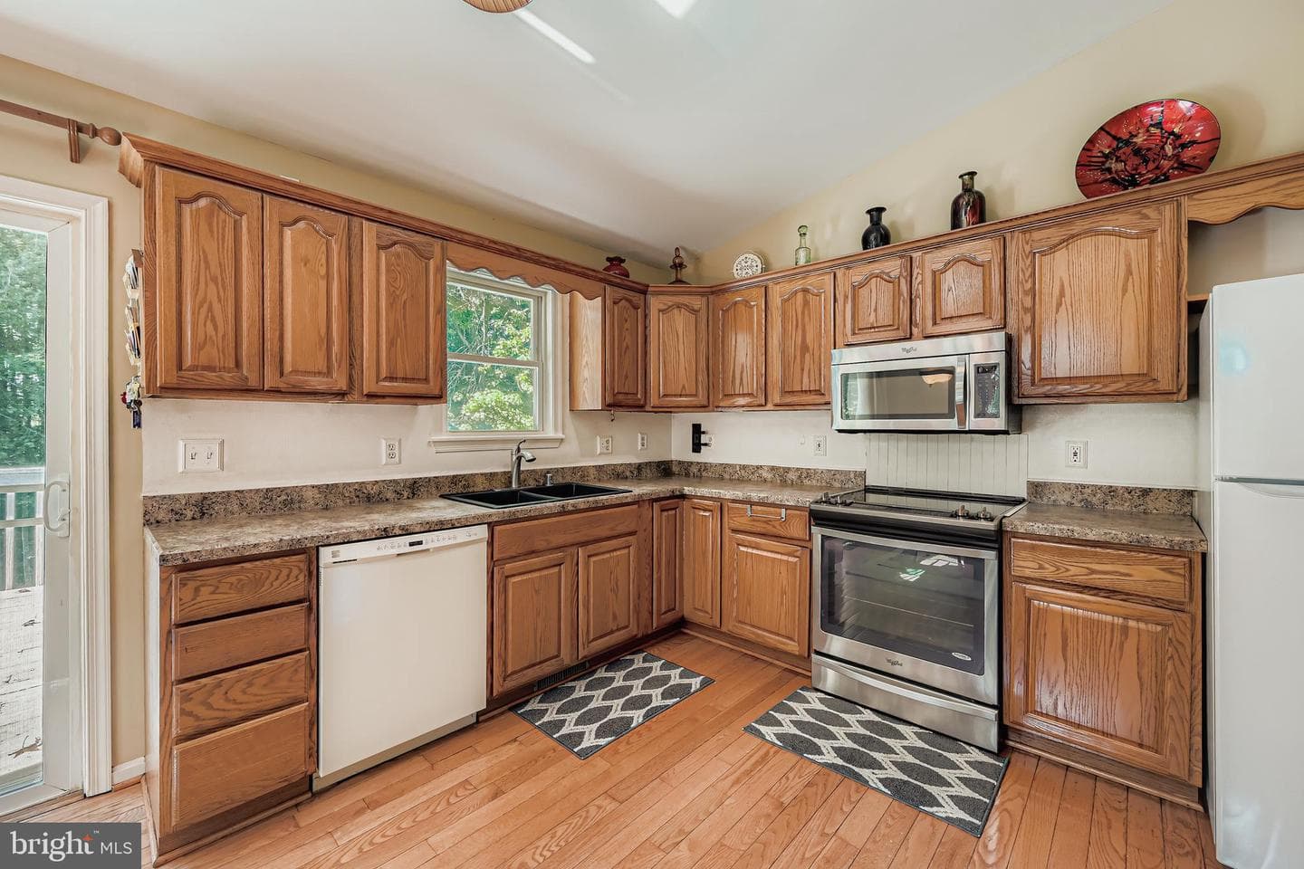 471 Wrights Lane photo 9