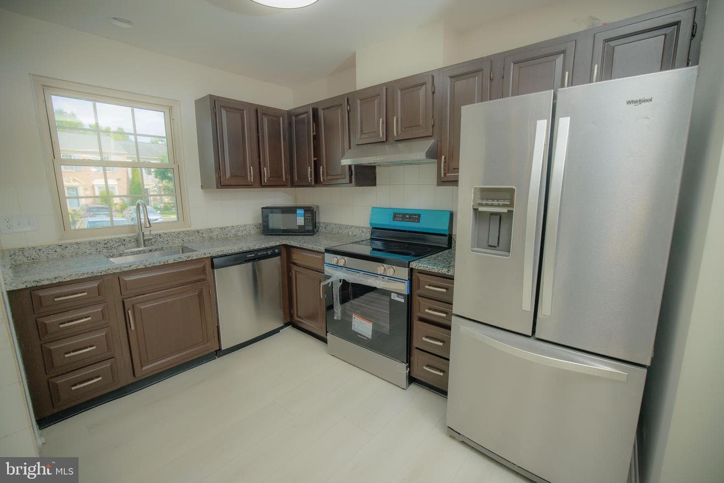 9 Bartley Court photo 12