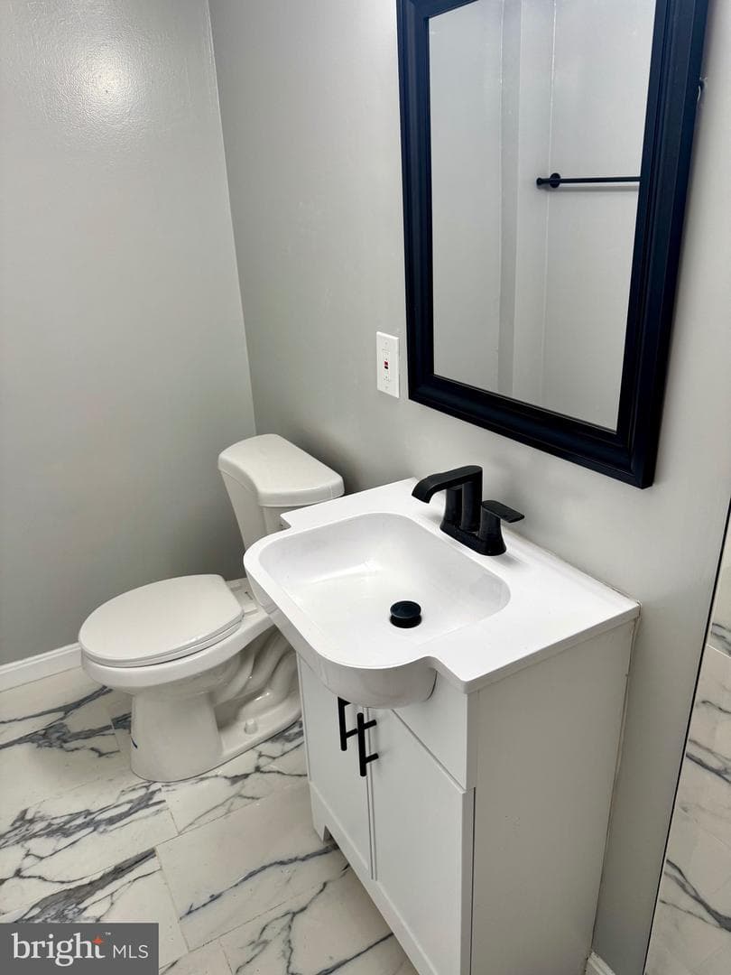 10 Aventura Court photo 17