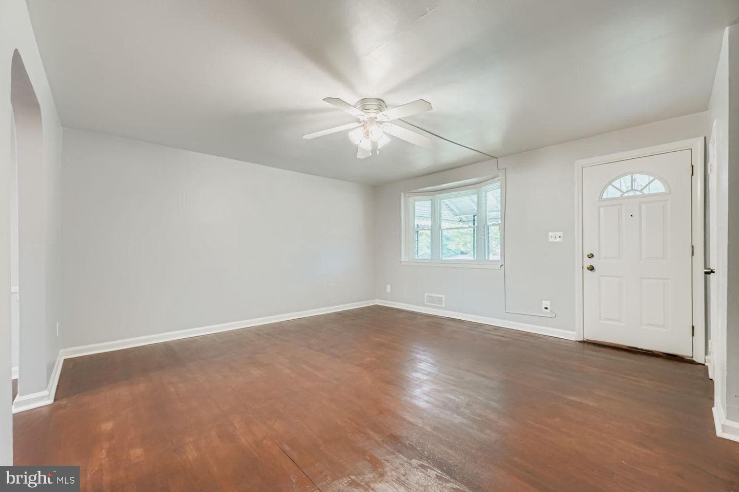 5466 Addington Road photo 7