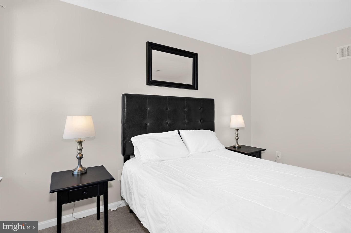 18119 Bunker Hill Road photo 28