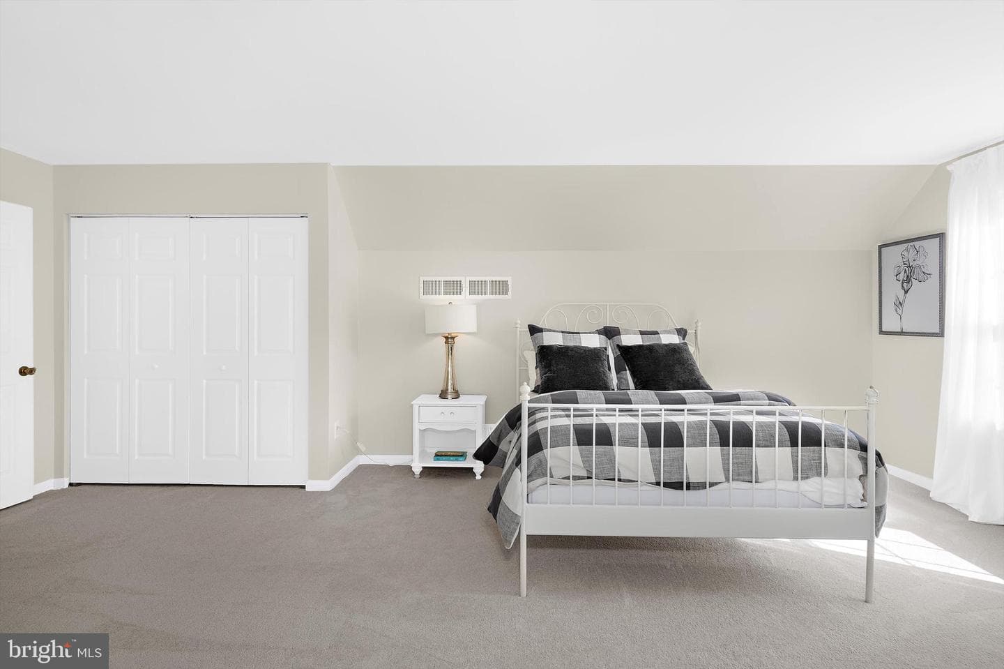 18119 Bunker Hill Road photo 31