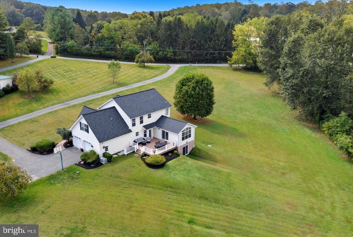 18119 Bunker Hill Road photo 41