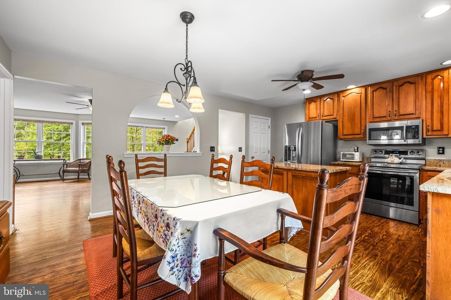 1848 Laurel Ridge Drive photo 4