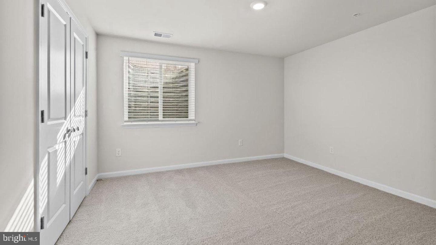 10002 Campbell Boulevard photo 34